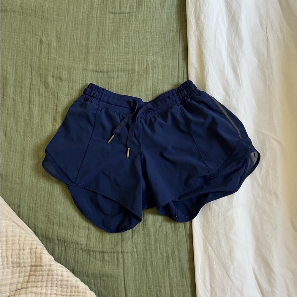 Lululemon Hotty Hot shorts